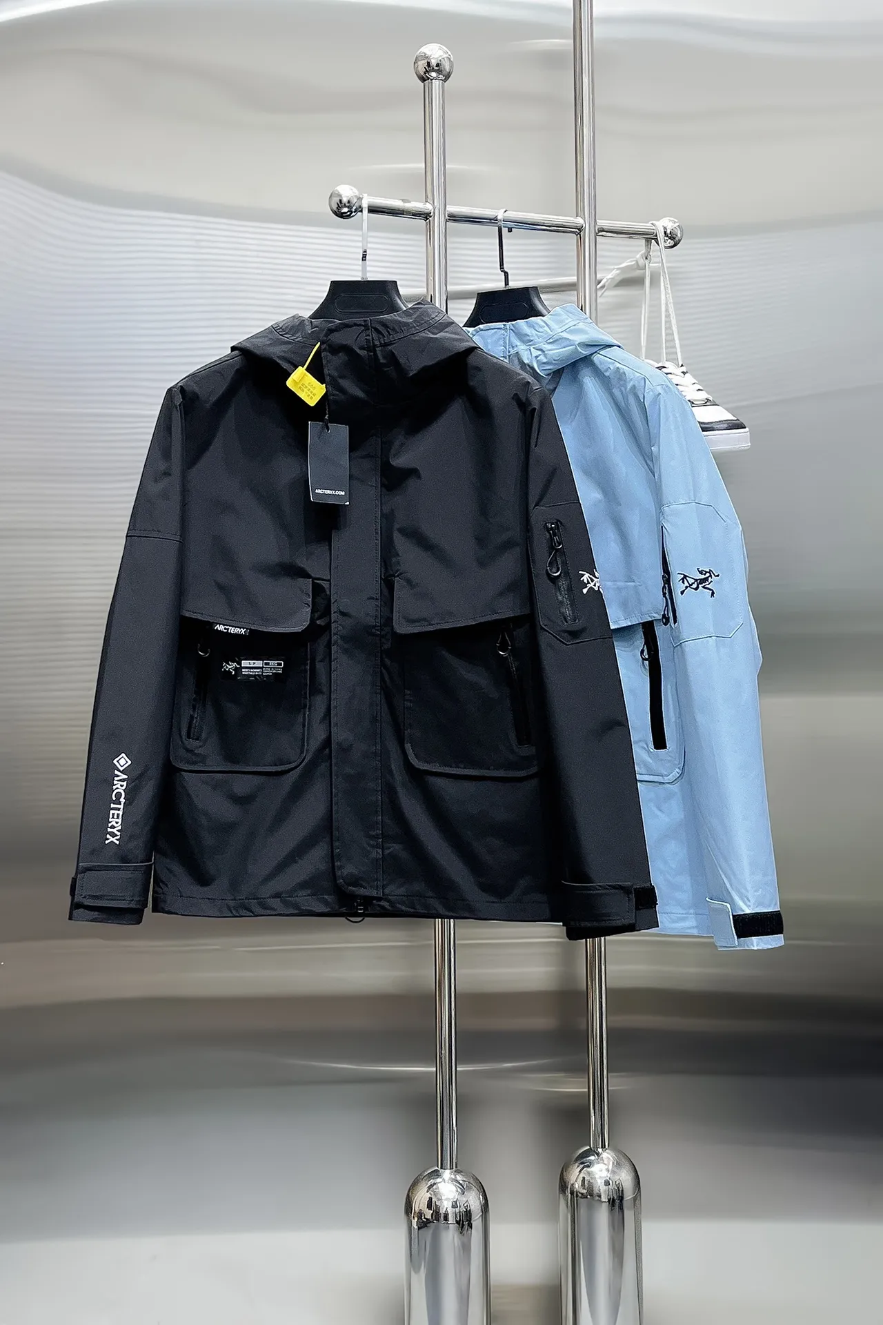 Same Style， ， 2026 New Arrival ， Original Premium Breathable ， ， ， Quality。 ， Sizes：M～3XL
